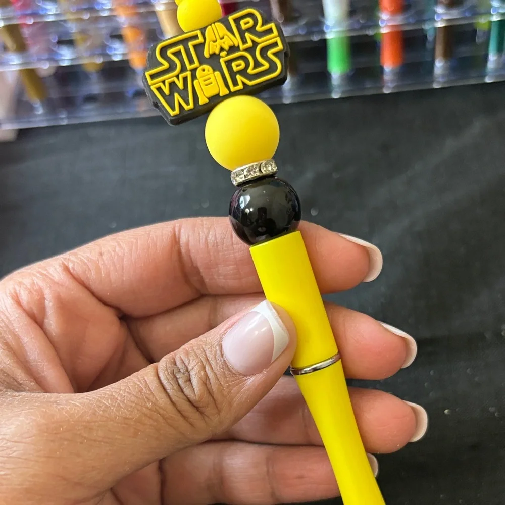 Star Wars Yellow and Black  Pen - Picture 4 of 8